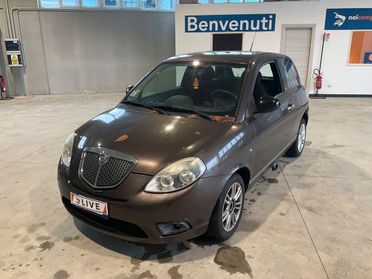Lancia Ypsilon 1.2 69 CV Unyca'11