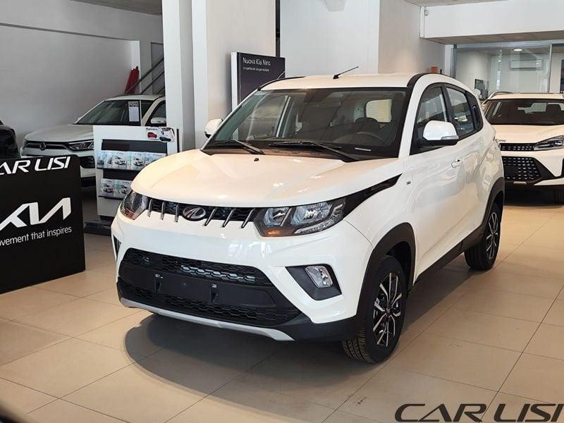 Mahindra KUV100 Mahindra kuv 100 k6 + Benzina