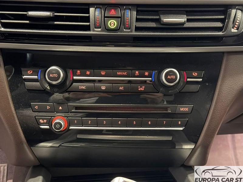 BMW X5 xDrive25d Experience automatico