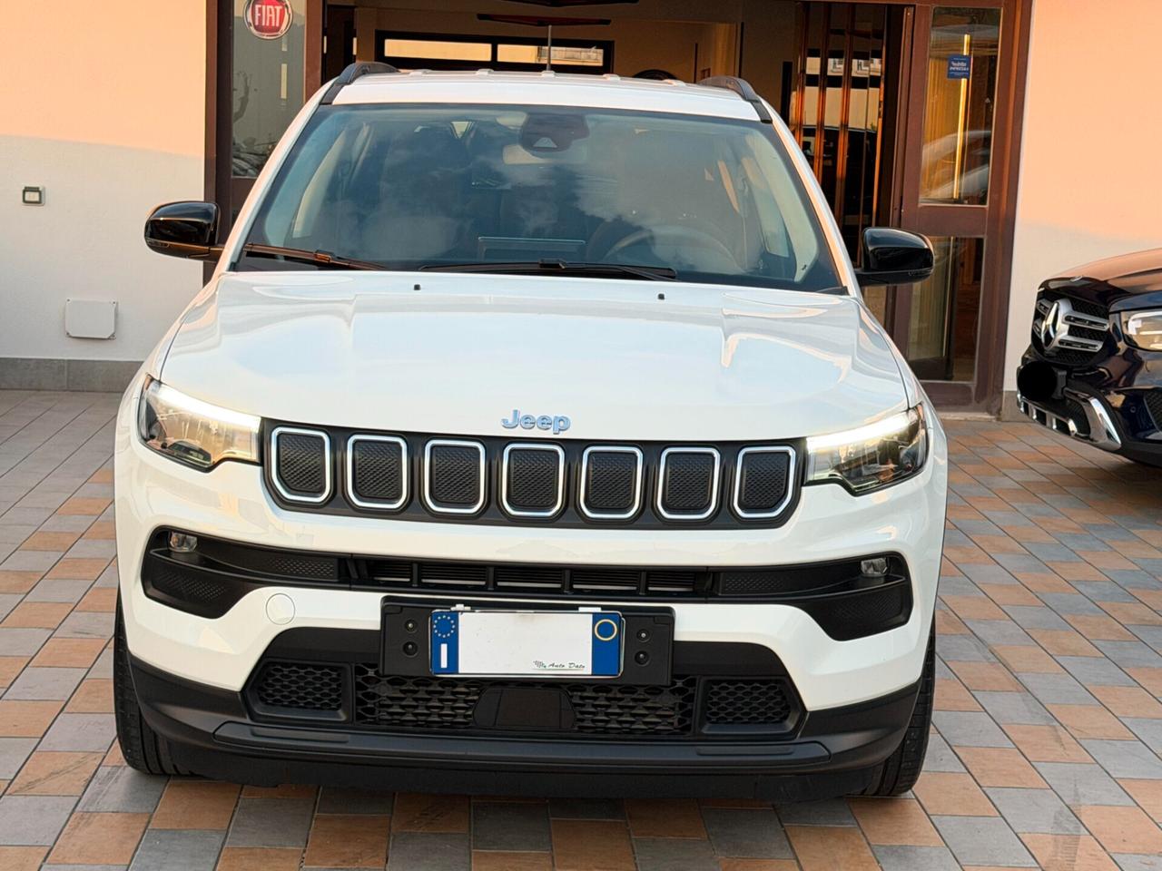 Jeep Compass 2WD 1.6 M.JET 130 cv. BUSINESS (UNav)