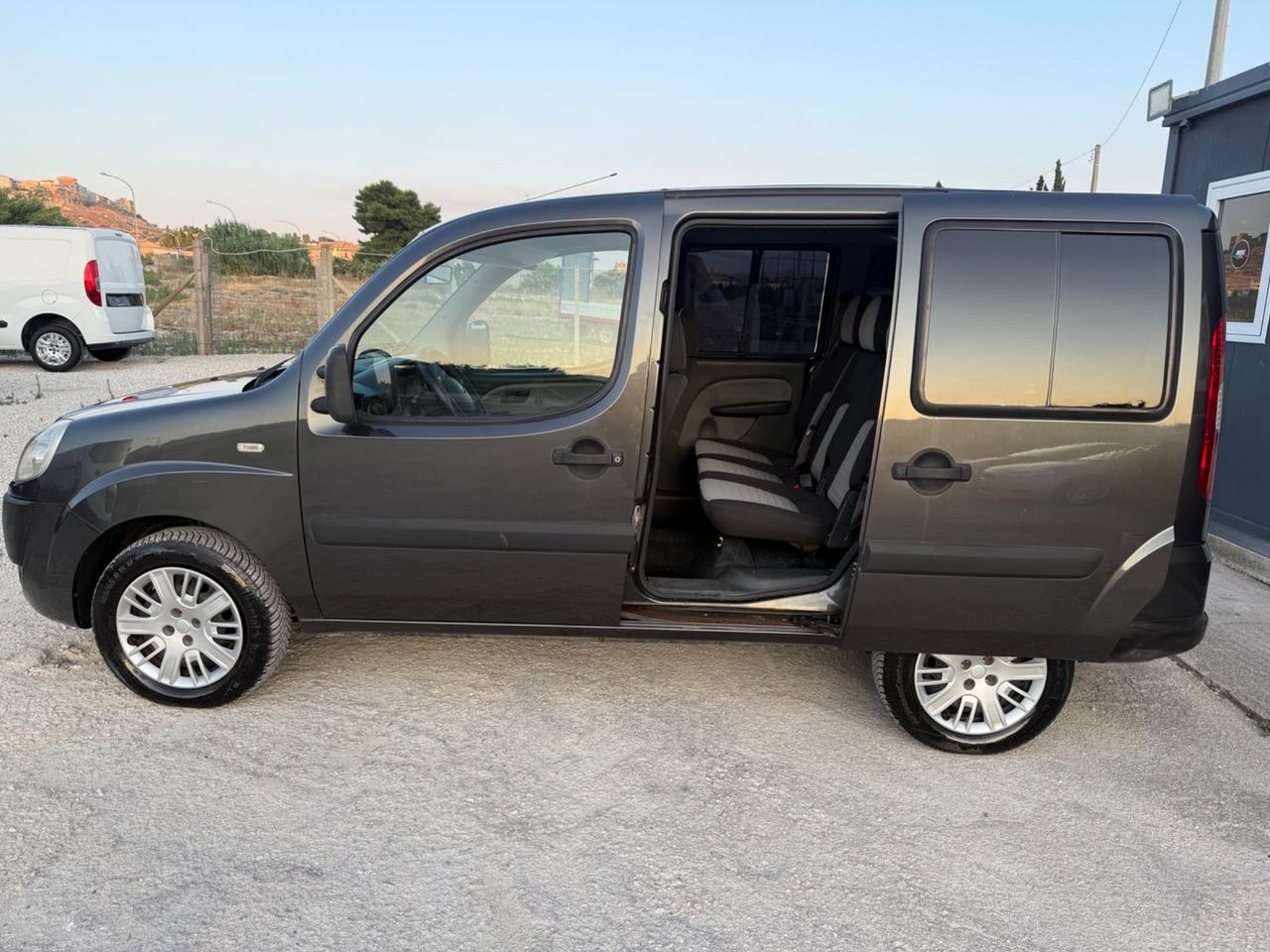 Fiat Doblo Doblò 1.3 MJ 16V Combi 5 p.ti SX