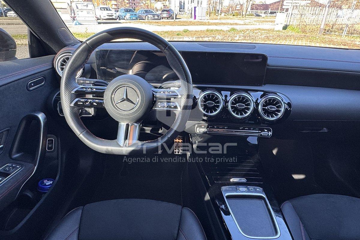 MERCEDES CLA 200 d Automatic Shooting Brake AMG Line Premium Plus