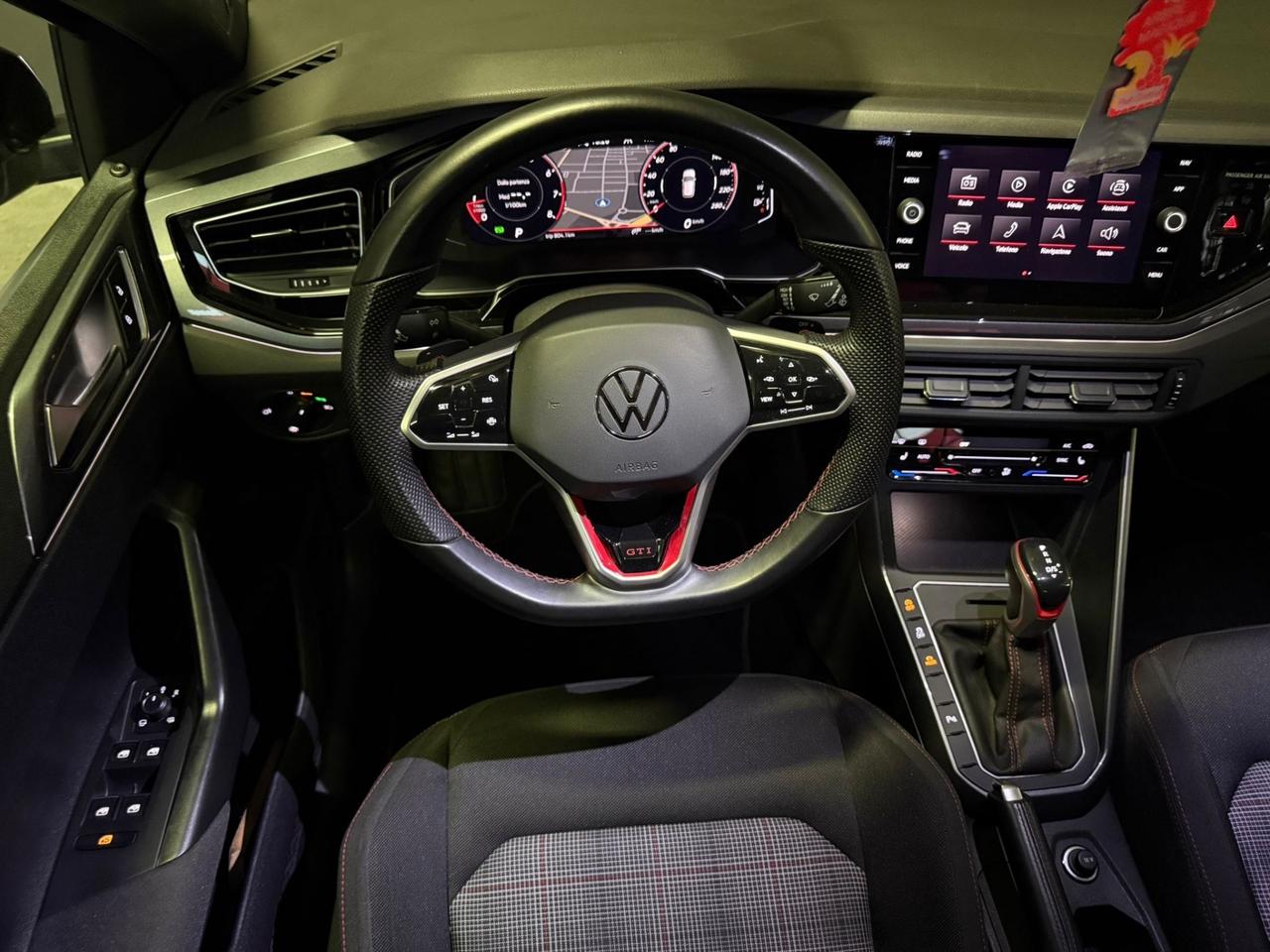 Volkswagen Polo 2.0 TSI DSG GTI PERMUTABILE