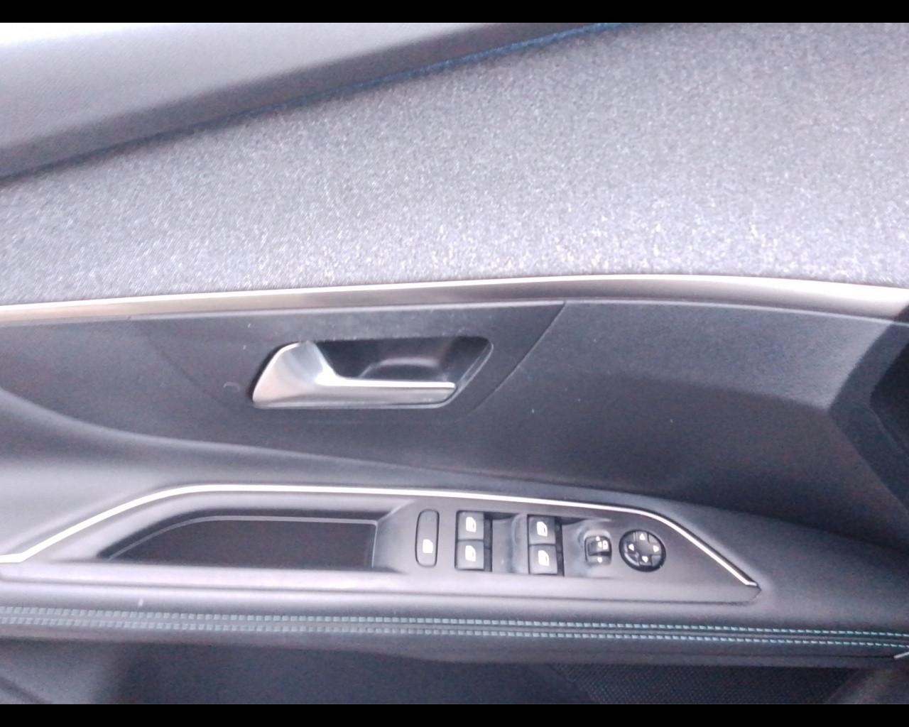 PEUGEOT 3008 2ª serie - 3008 BlueHDi 130 S&S Allure