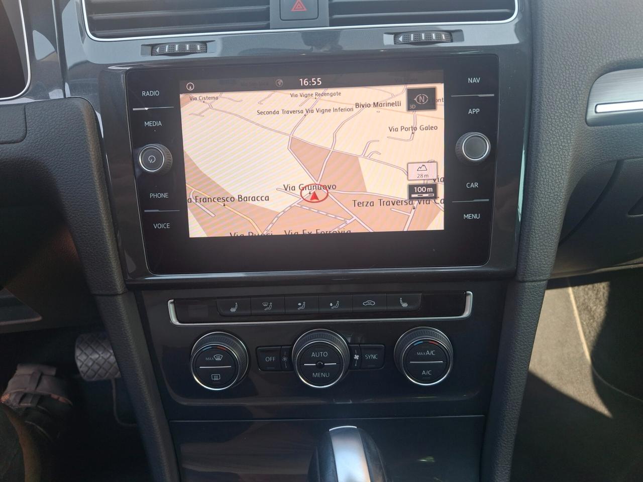 Volkswagen Golf e-Golf 136 CV elettrica