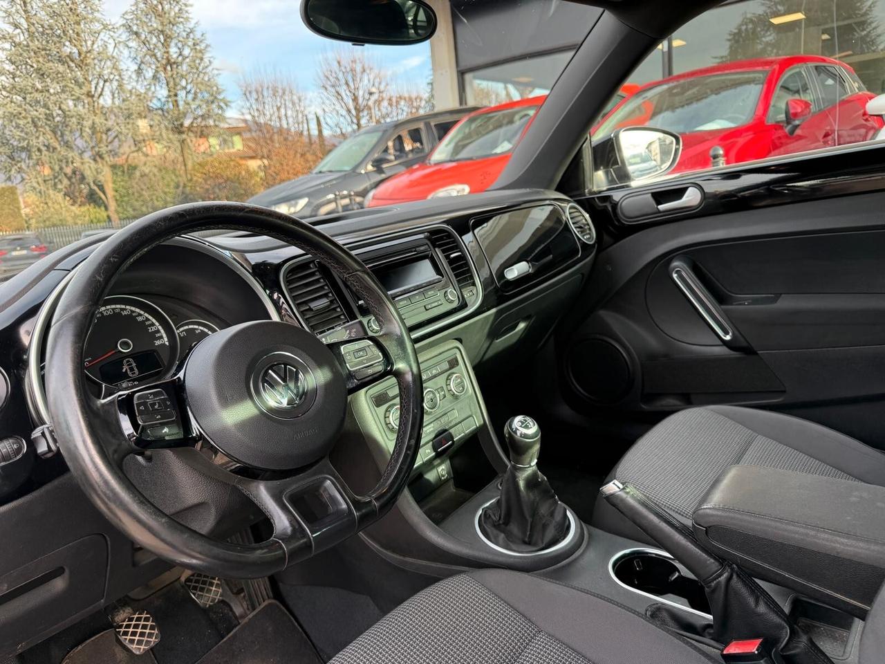 Volkswagen Maggiolino 1.6 TDI Design