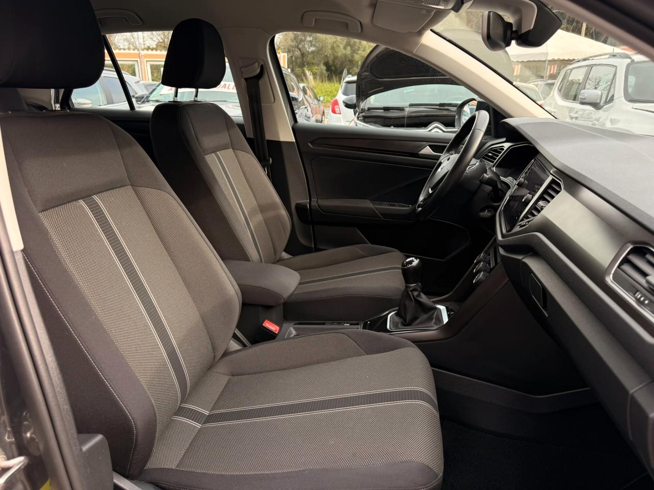 Volkswagen T-Roc 1.6 TDi 116CV - 2019