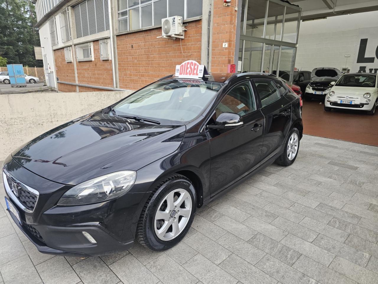 Volvo V40 Cross Country D2 1.6 Summum