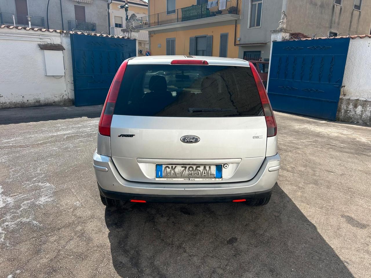 Ford Fusion 1.4cc diesel(PRIVATO)-2003