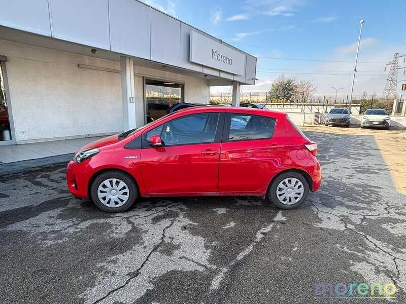 Toyota Yaris 1.5 hybrid Cool