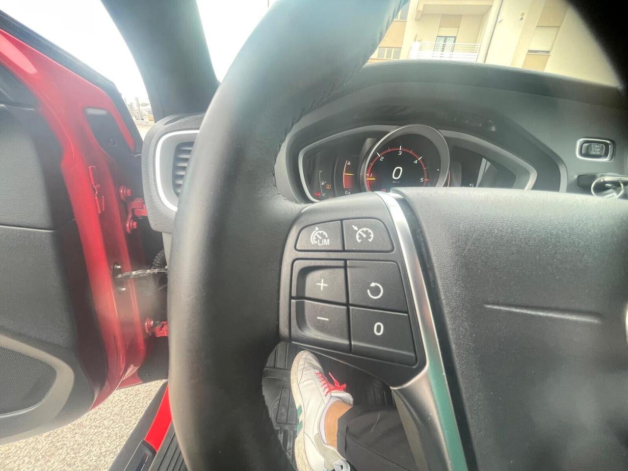 Volvo V40 Cross Country D3 Pro