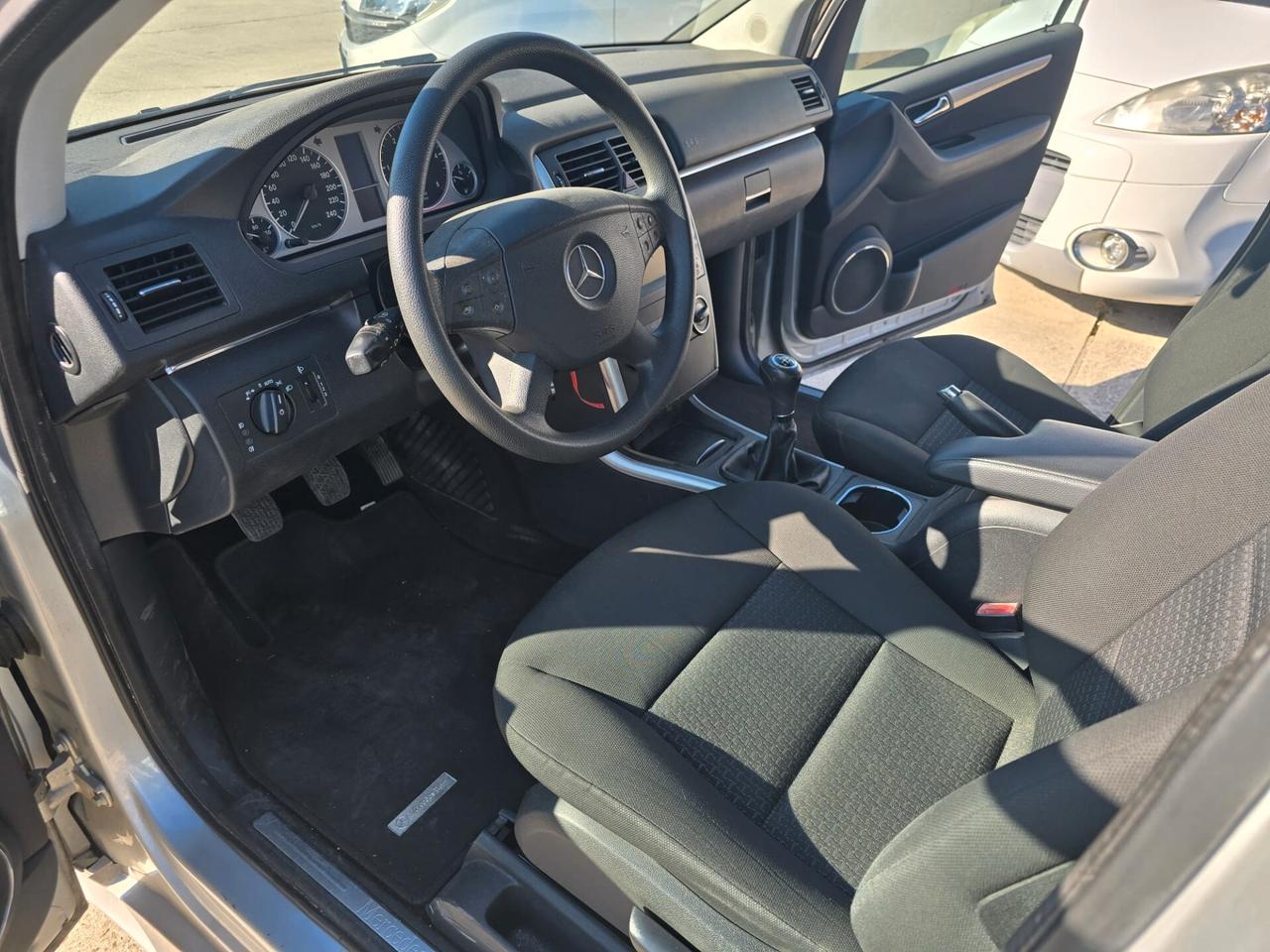 Mercedes-benz B 180 B 180 CDI