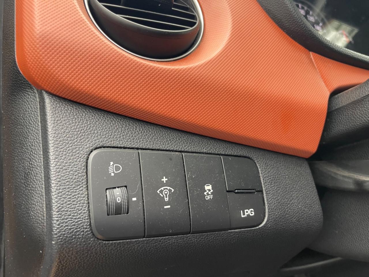 Hyundai i10 1.0 LPGI Econext Login KM CERTIFICATI!!!