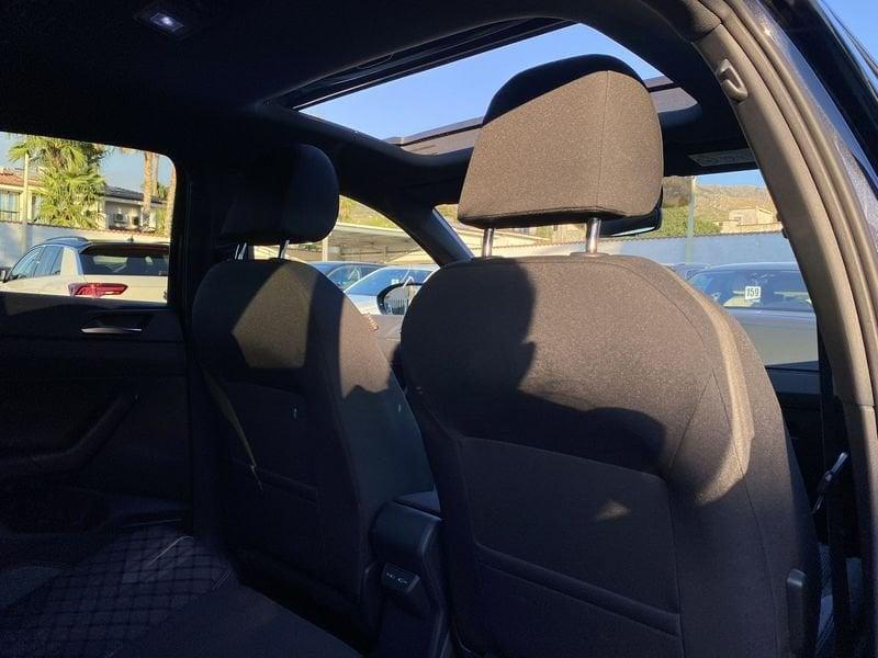 Volkswagen Taigo R-Line 1.5 TSI 150CV DSG Tetto