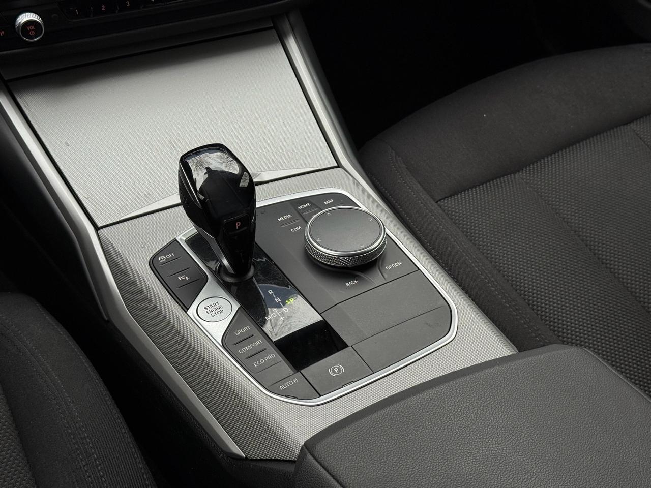 BMW 320d 2021 48V xDrive Touring