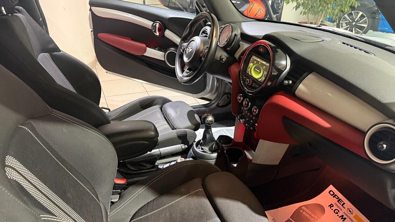 Mini Cooper D 116CV ALLESTIMENTO JOHN WORKS