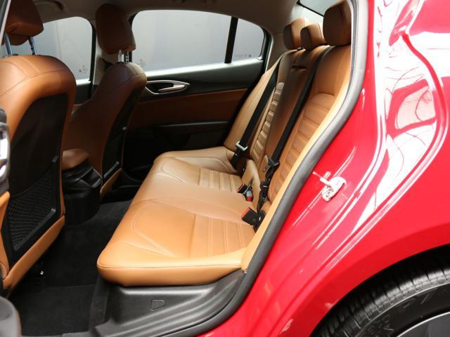 ALFA ROMEO Giulia 2.2 Turbodiesel 210 CV AT8 AWD Q4 Veloce