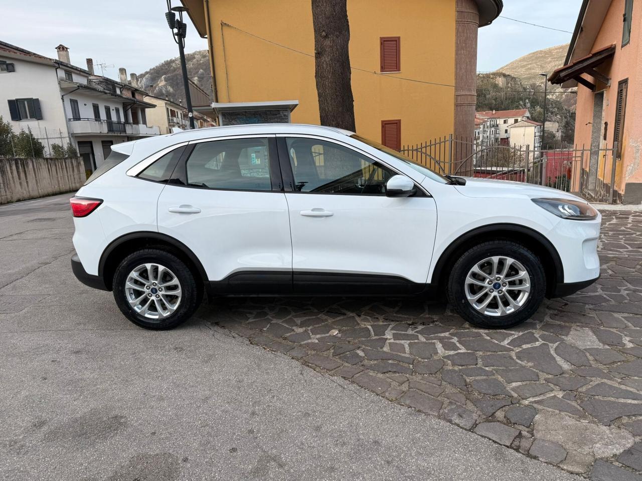 Ford Kuga 1.5 EcoBlue 120 CV aut. 2WD Titanium 11/2021