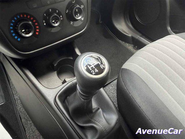 FIAT Punto 5 porte 1.2 Street Euro 6 ADATTA A NEOPATENTATI