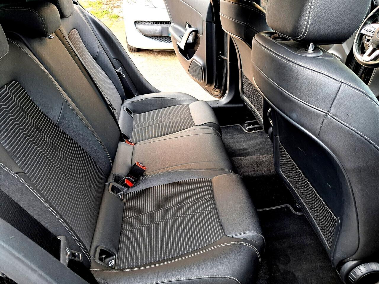 Mercedes-benz A 180 A 180 d Automatic Sport