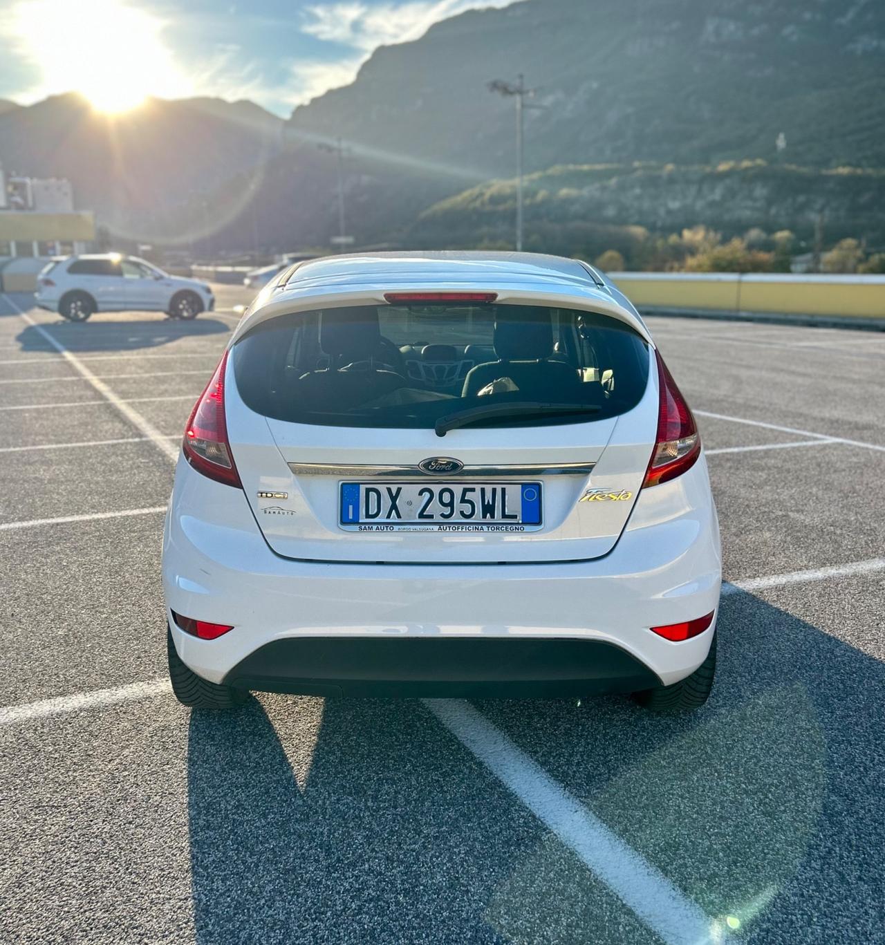 Ford Fiesta 1.4 TDCi 5p. Titanium Neopatentati