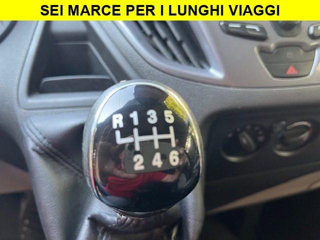 FORD Tourneo Custom 2.0 TDCi 8 Posti Titanium