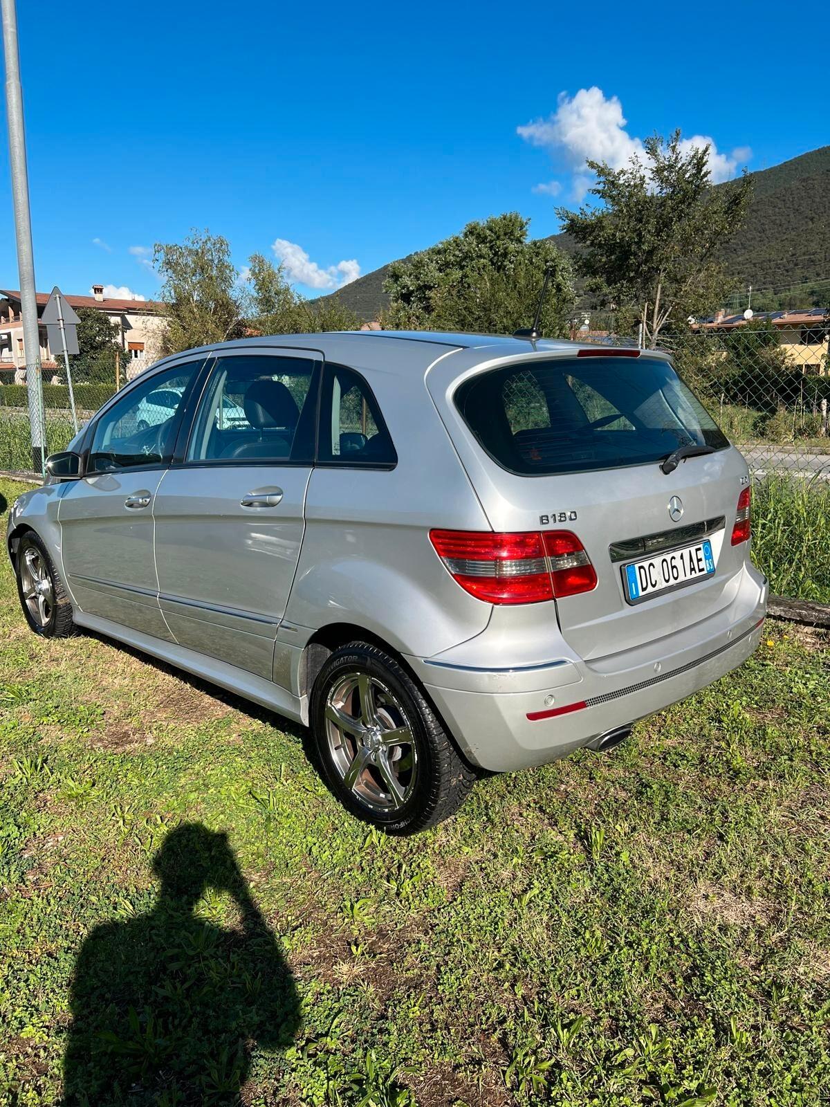 Mercedes-benz B 180 CDI X neopatentati