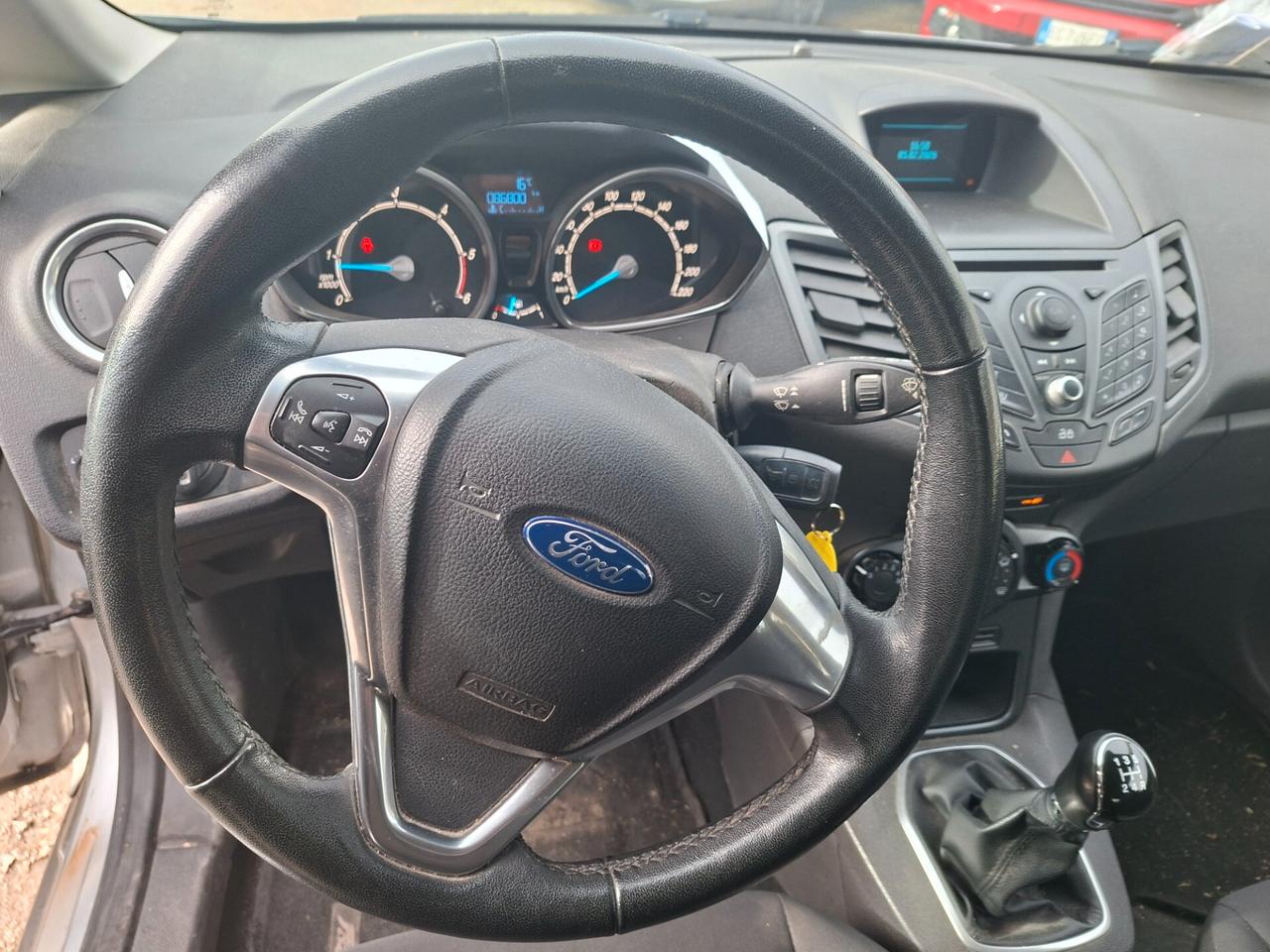 Ford Fiesta 1.5 TDCi 75CV 5 porte