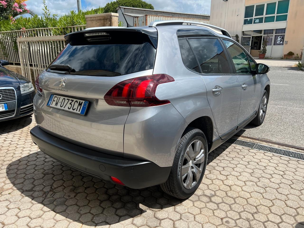 Peugeot 2008 BlueHDi 100 S&S Style NEOPATENTATI FINANZIABILE