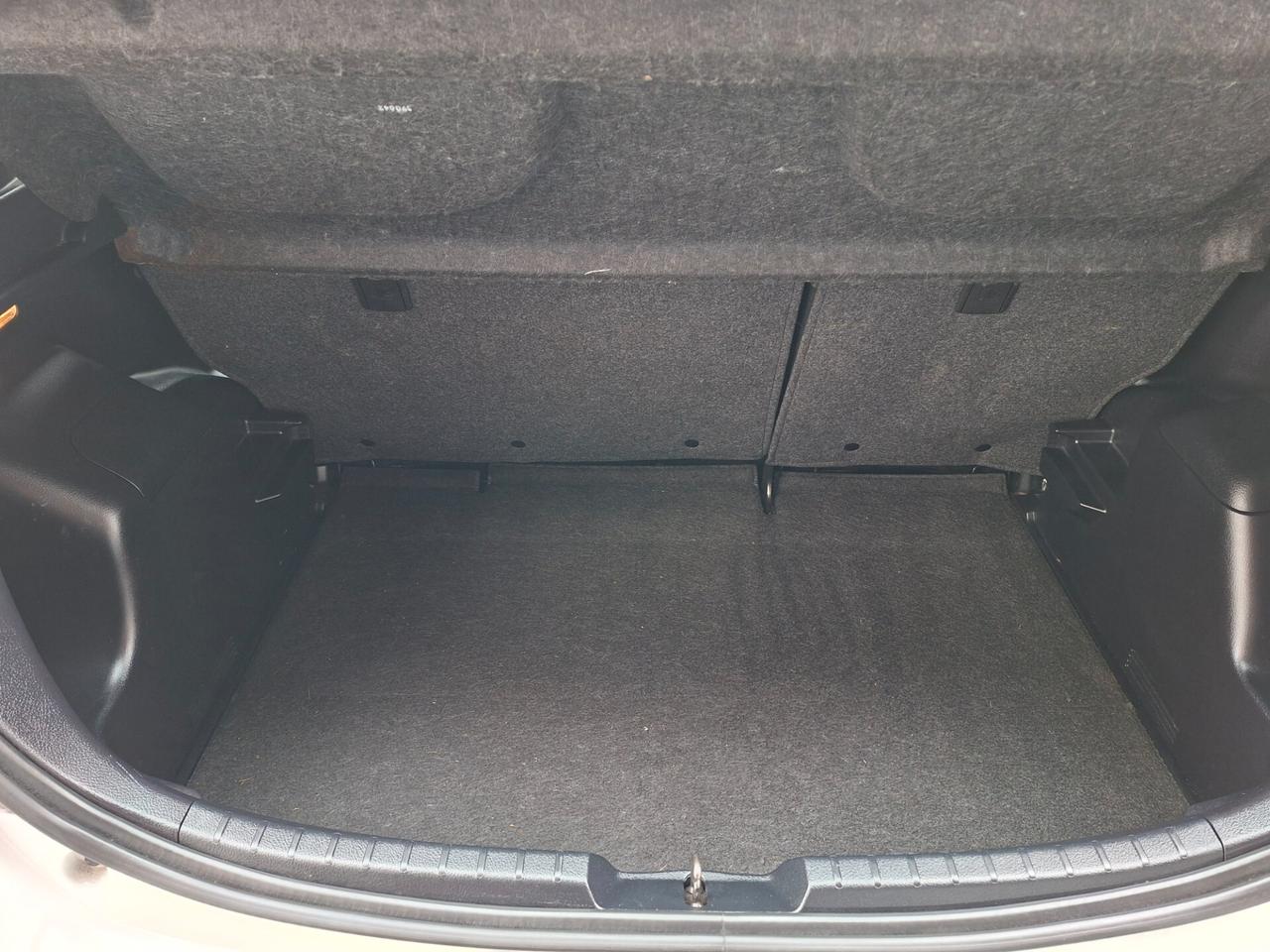 Toyota Yaris 1.0 Lounge *UNICO PROPRIETARIO*