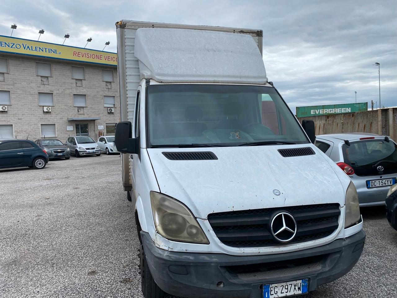 Mercedes Benz SPRINTER FURGONATO