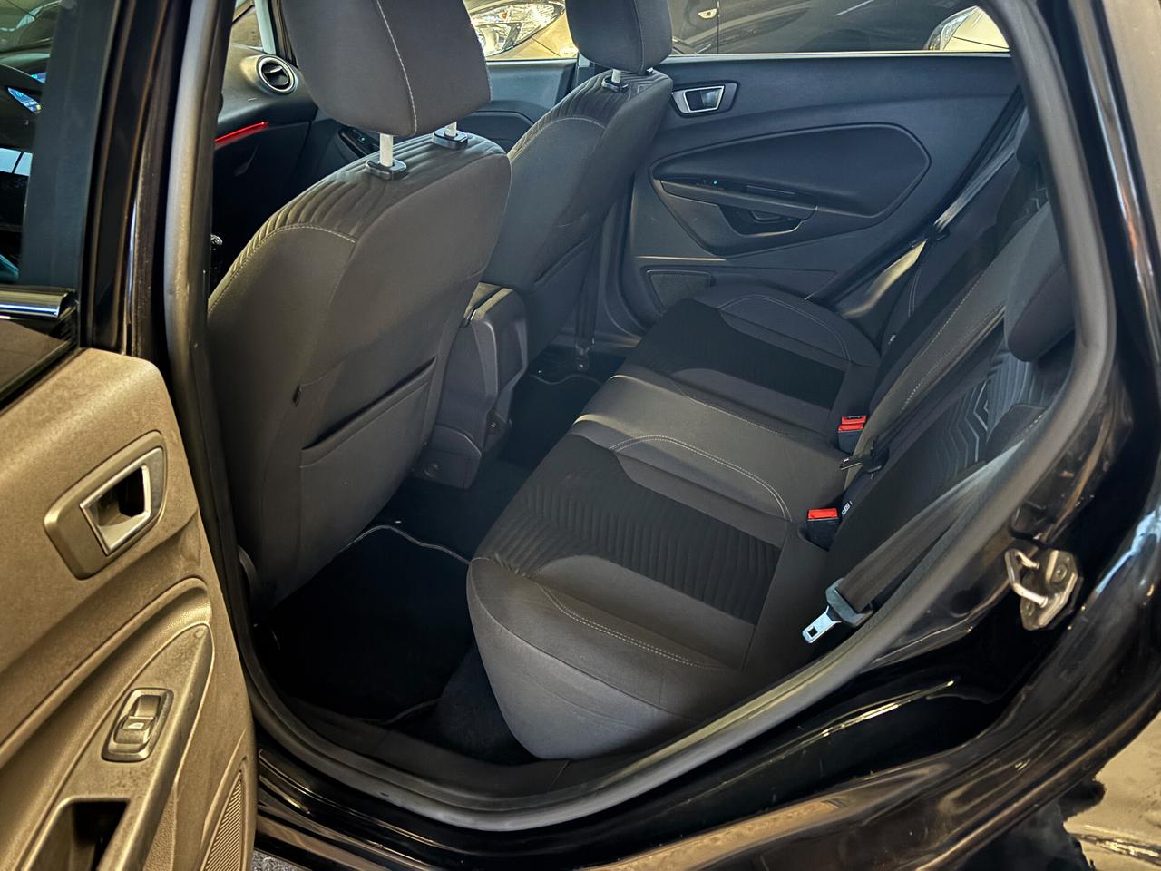 Ford Fiesta 1.5 TDCi 75CV 5p Titanium NEOPATENTATO