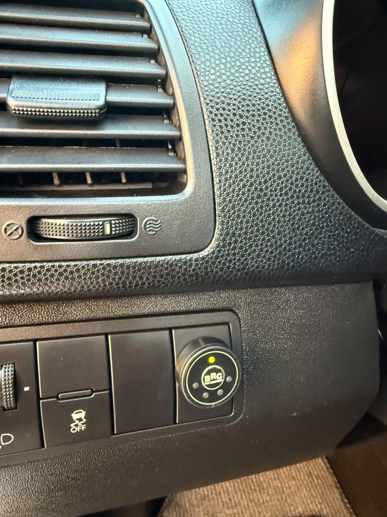 Kia Venga 1.4 GPL Cool (Euro 5) Tetto Apribile