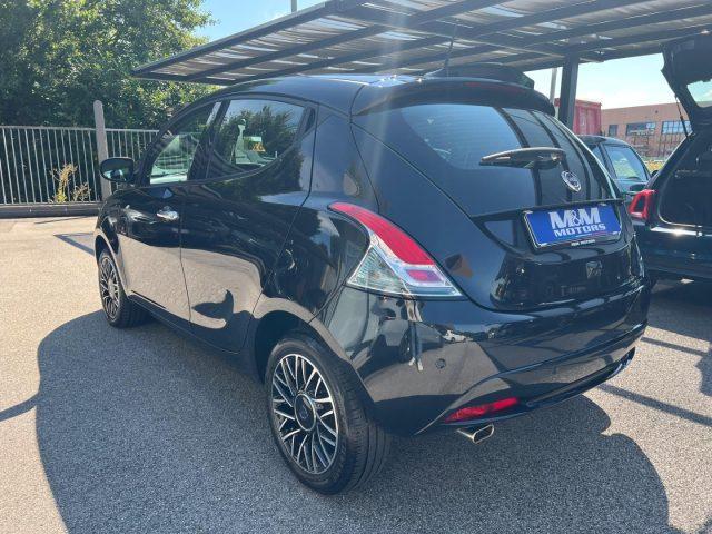 LANCIA Ypsilon 1.0 FireFly 5P S&S Hybrid Platino