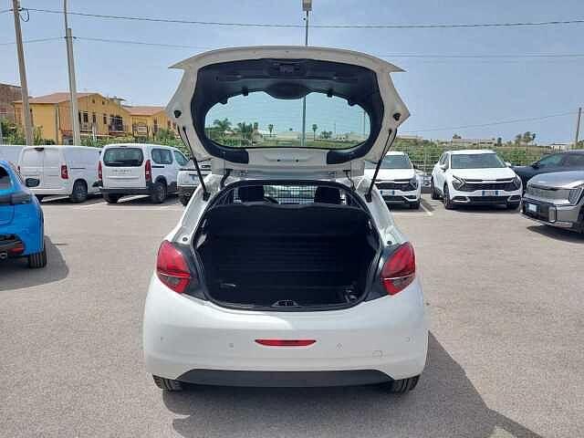 Peugeot 208 BlueHDi 75 5 porte Van Active