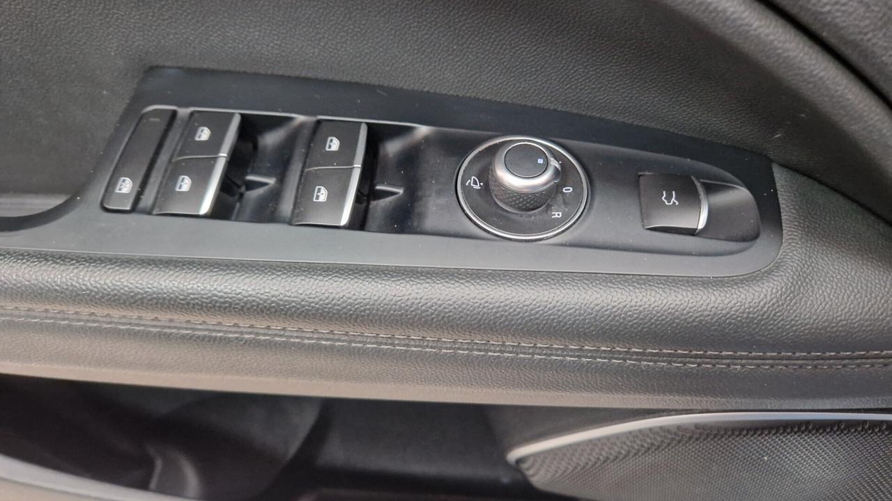 Alfa Romeo Stelvio 2.2 Turbodiesel 180 CV AT8 Q4 Executive