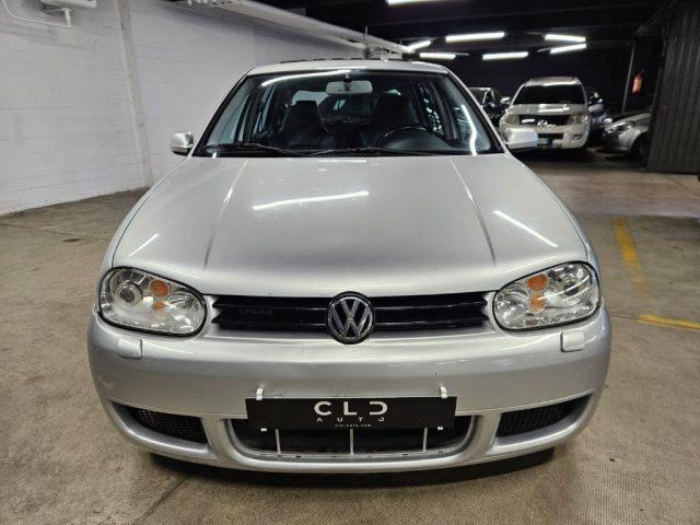 VOLKSWAGEN Golf R IV 3.2 V6 cat 5 porte R32