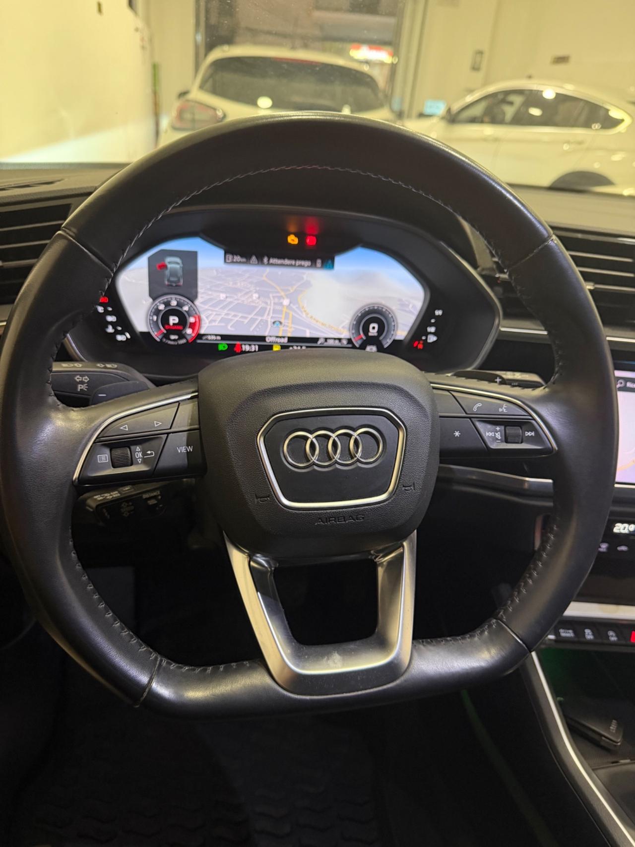 Audi Q3 35 TDI quattro Business Advanced