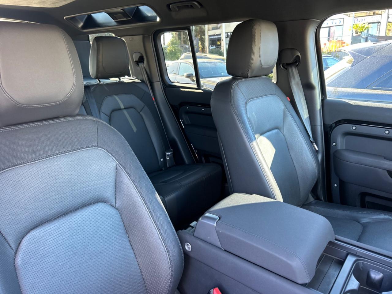 Land Rover Defender 110 3.0D I6 250 CV AWD Auto X-Dynamic SE