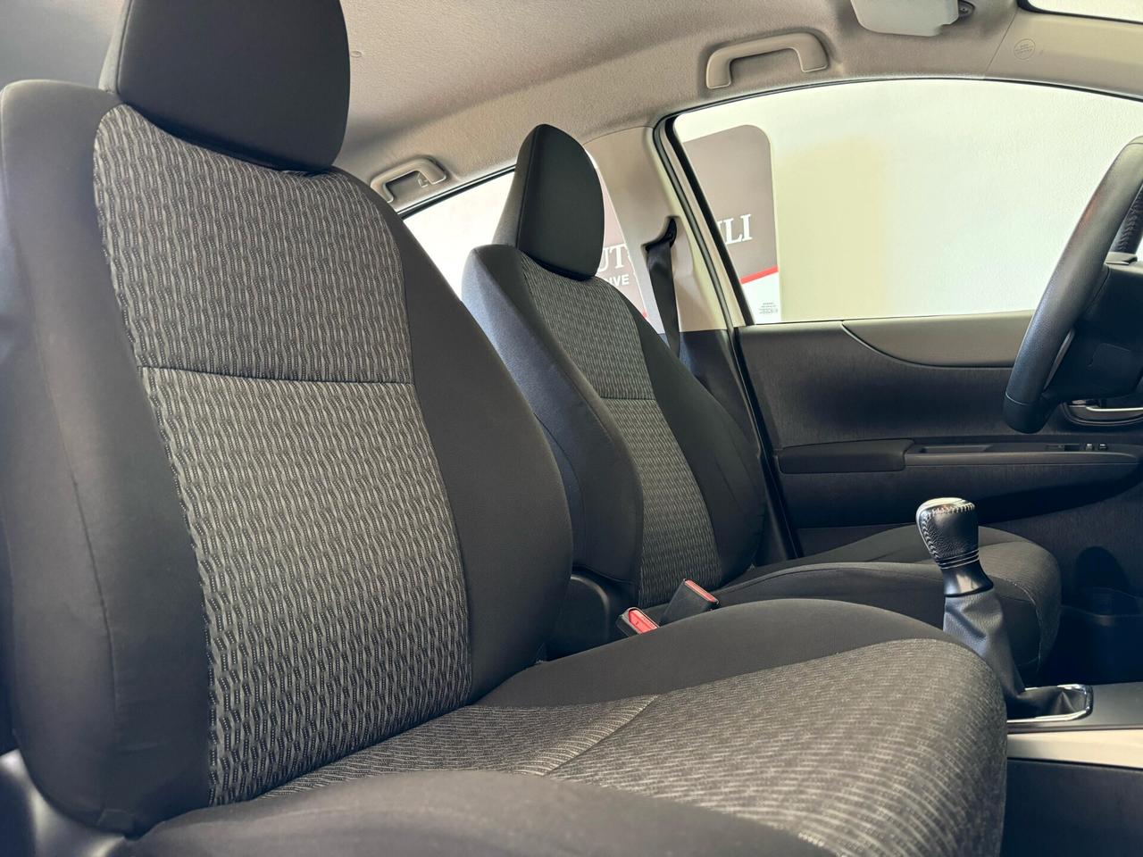 Toyota Yaris 1.0 5 porte Lounge
