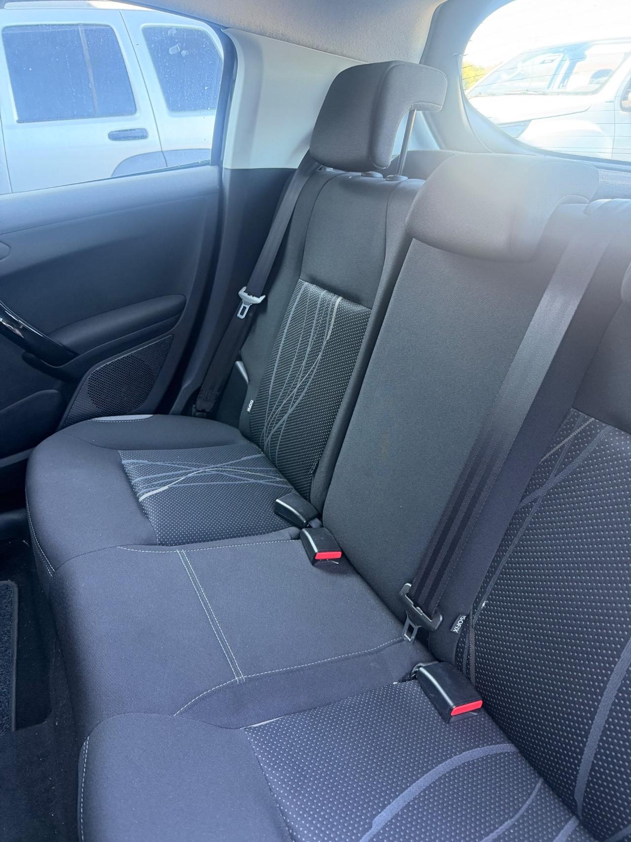 Peugeot 208 GARANZIA 12 MESI