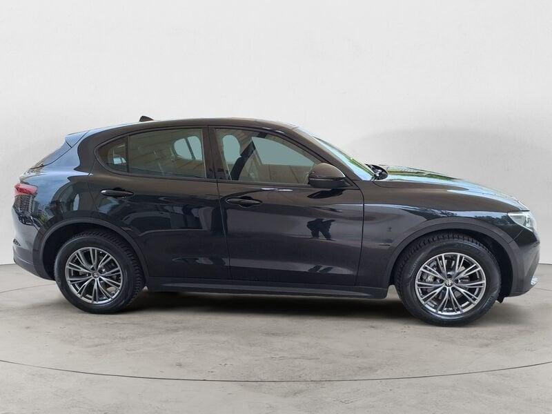 Alfa Romeo Stelvio 2.2 Turbo Diesel 160 CV Automatica AT8 Super Business RWD