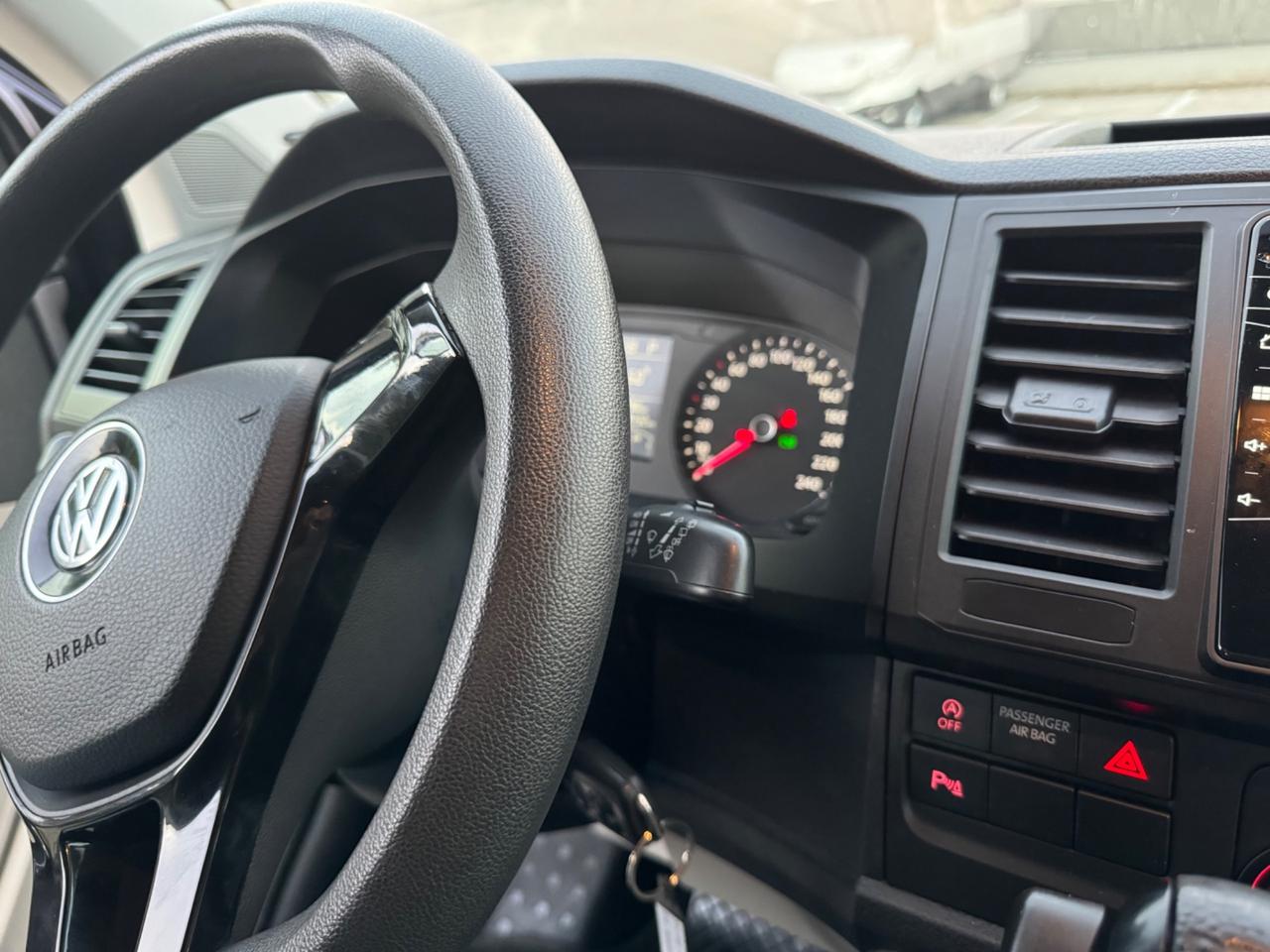 Volkswagen Transporter 2.0 TDI 150CV DSG PC Kombi