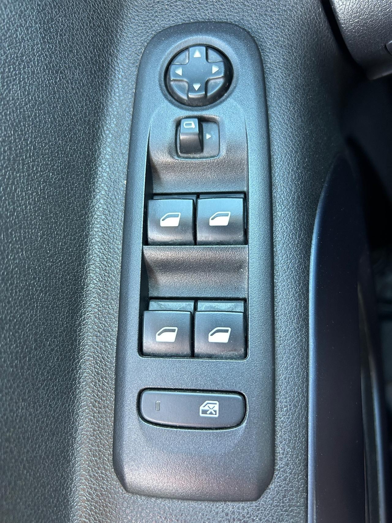 Peugeot Rifter BlueHDi 100 GT Line Standard