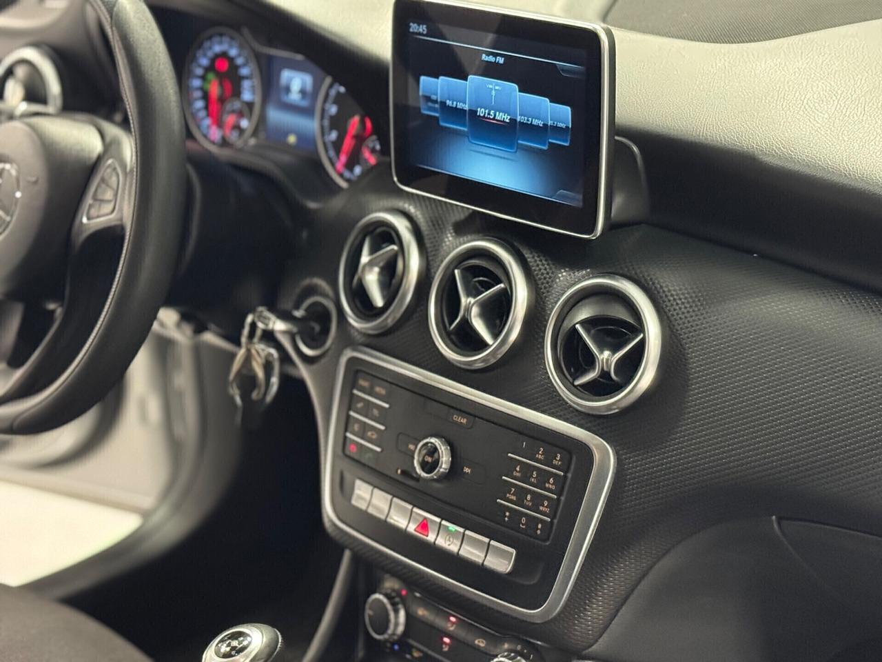 Mercedes-benz A 180 Manuale