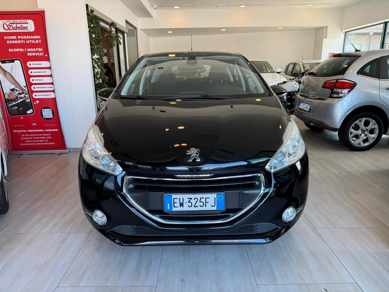 Peugeot 208 1.4 HDi 68 CV 5 porte Allure