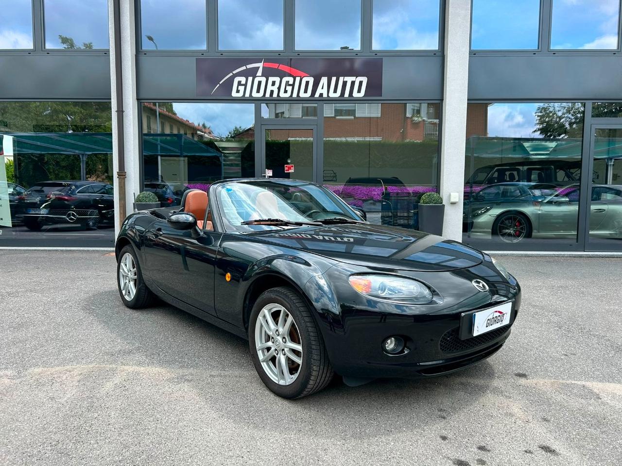 Mazda MX-5 Roadster Coupe 1.8 Fire