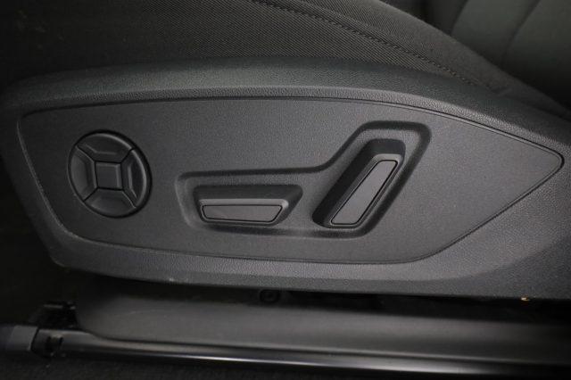 AUDI Q3 Q3 40 TDI quattro S tronic Business