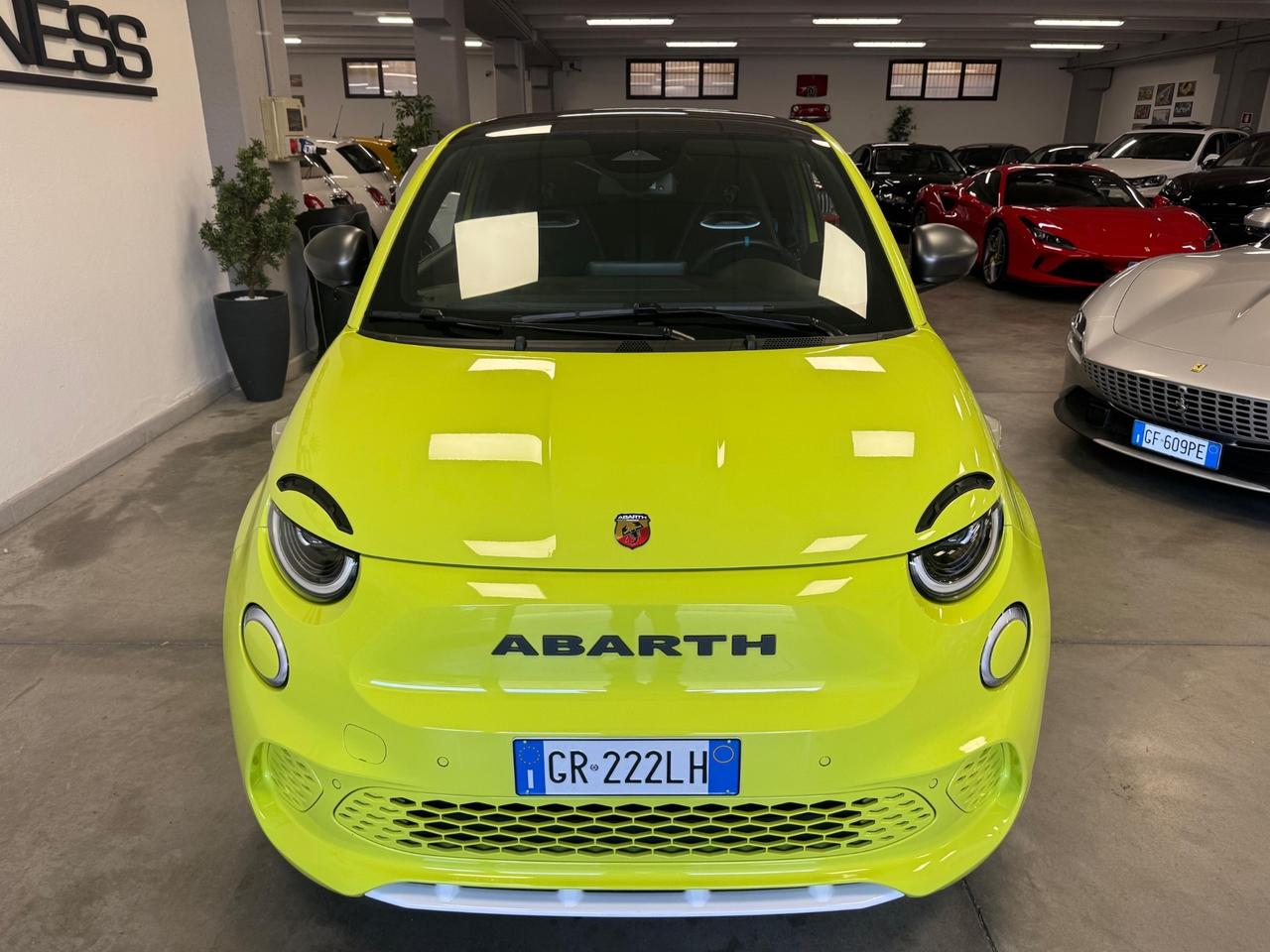 Abarth 500e Scorpionissima Garanzia Ufficiale