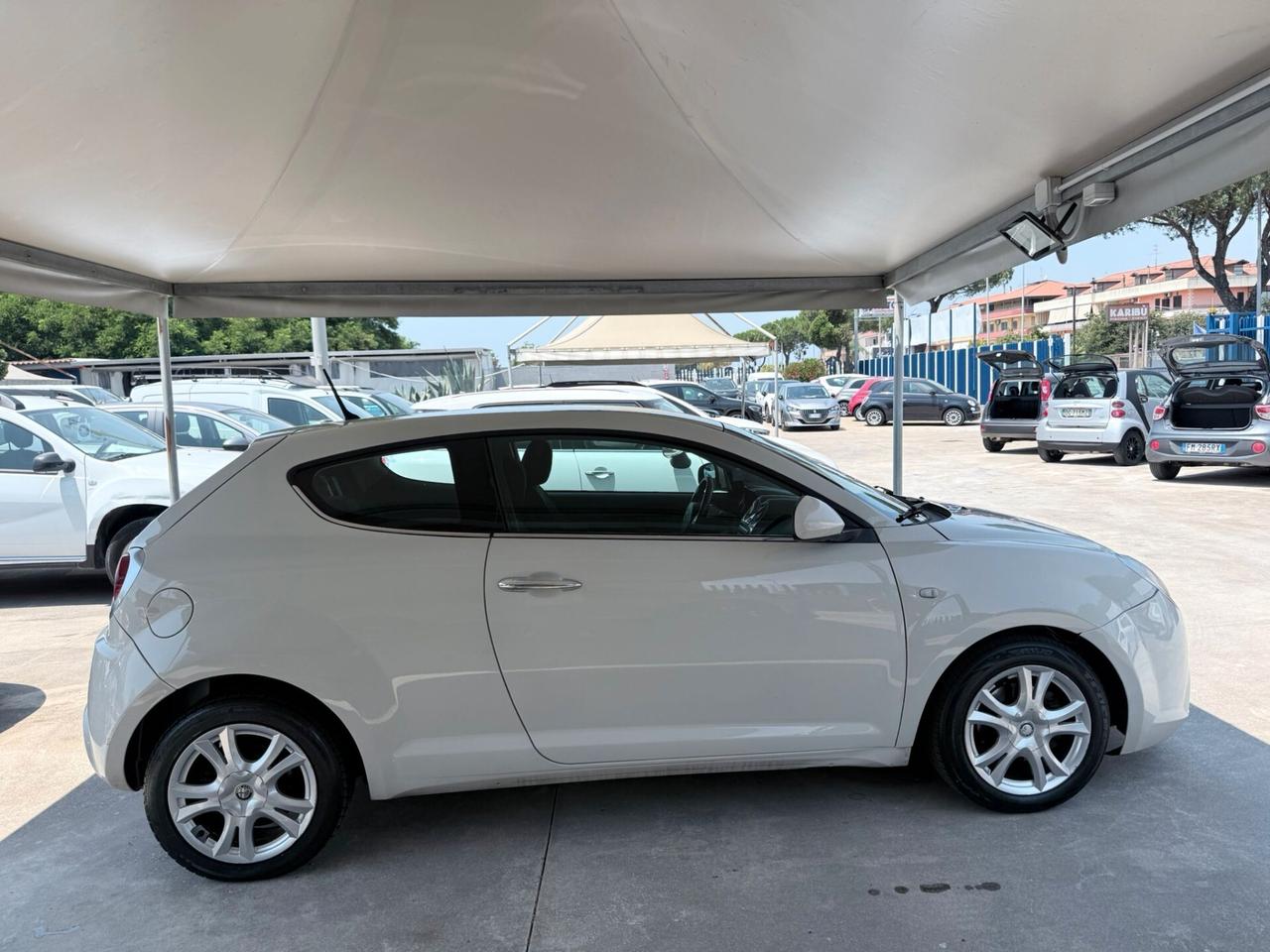 Alfa Romeo MiTo 1.6 JTDm 16V Distinctive Sport Pack